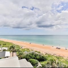 Quiet direct oceanfront 2 bed 2 bath condo w/pool
