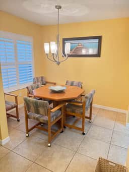 Updated Ormond Beach Direct Oceanfront Condo - Image 2
