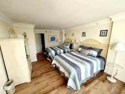 Oceanview Double balcony 1 bdrm - Image 4