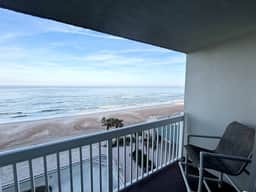 Private balcony oceanfront studio w/kitchen - Image 2