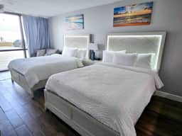 New updated Daytona Oceanview w/kitchenette, pool - Image 3