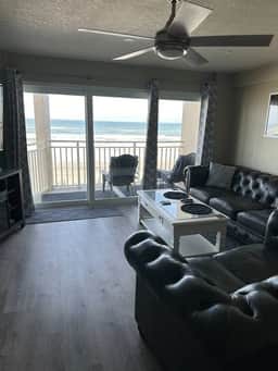 Daytona Beachfront bliss~1 bdrm 1 bath Luxury Unit - Image 3