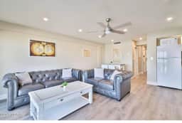 Daytona Beachfront bliss~1 bdrm 1 bath Luxury Unit - Image 2