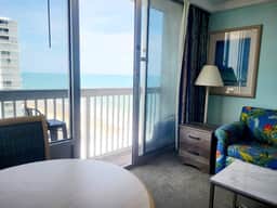 Daytona Beach view/Sunset view Studio w/kitchen - Apartment - Image 3