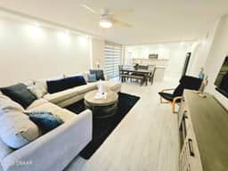 Stylish beach condo 2 bed 2 bath panoramic balcony - Image 4