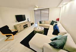 Stylish beach condo 2 bed 2 bath panoramic balcony - Image 3