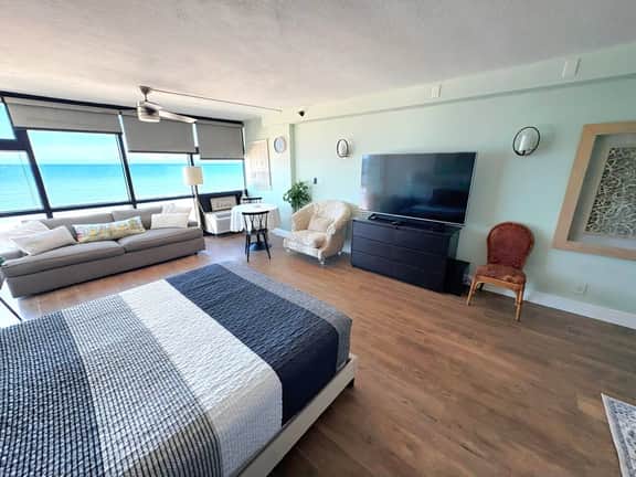 Spectacular Oceanfront Studio w/kitchenette - Studio - Image 3