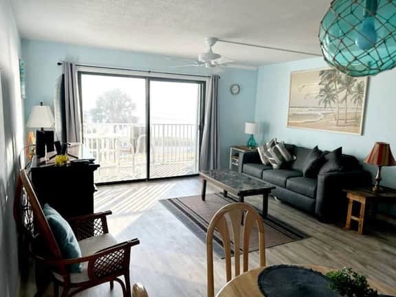 2 bdrm Ormond Beachside Luxury Townhouse w/pool - Image 3