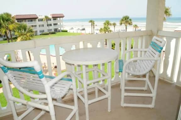 New Smyrna Chateau By The Sea 1 bedroom oceanfront - Image 5