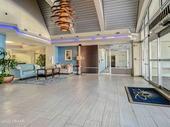 Private balcony oceanfront studio w/kitchen - Image 5