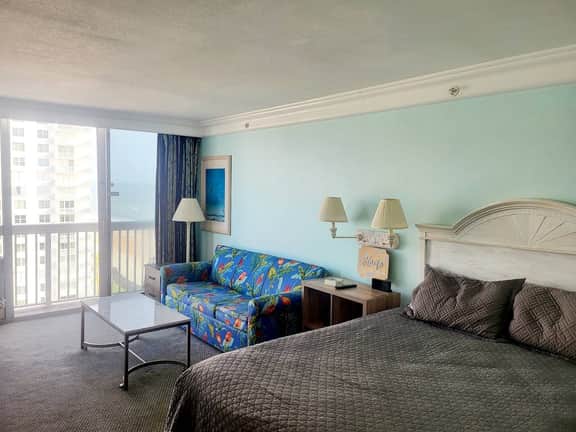 Daytona Beach view/Sunset view Studio w/kitchen - Apartment - Image 2